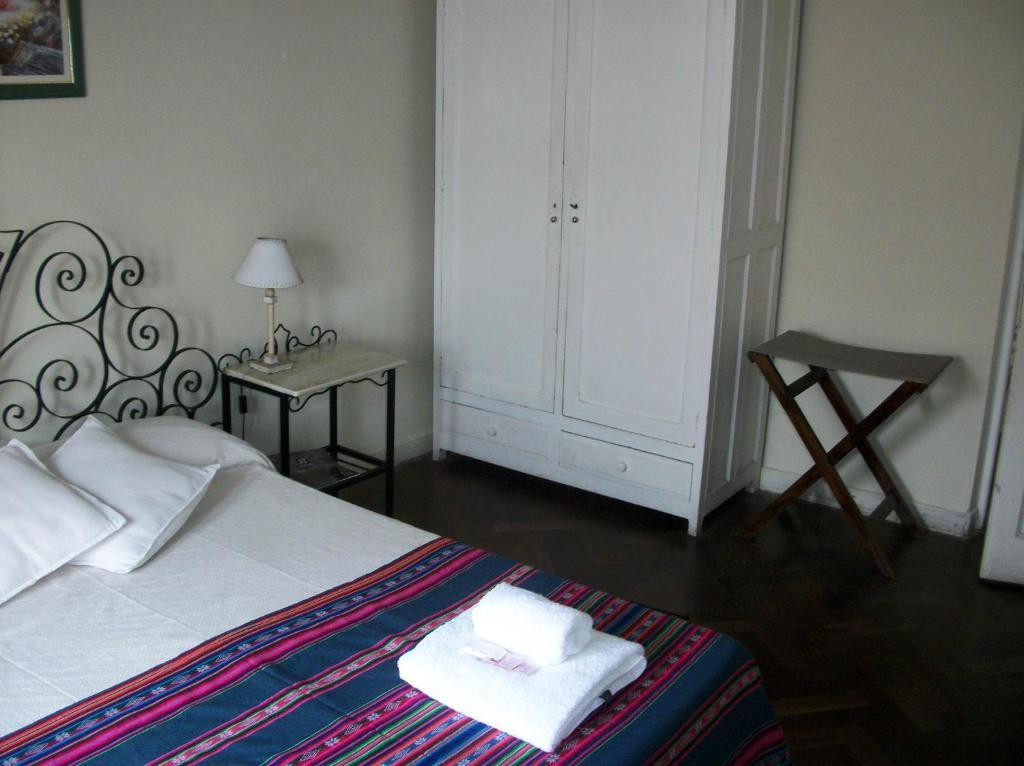 Hostal Pueblo Andino Salta Ruang foto